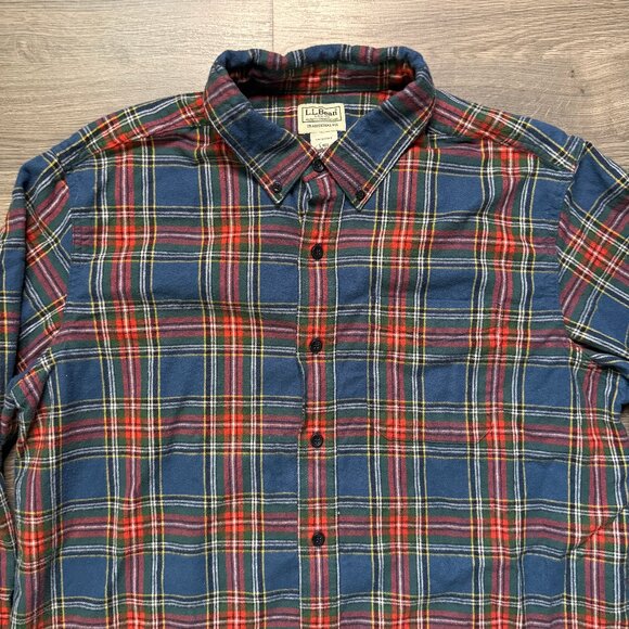 L.L. Bean Men's Scotch Plaid Flannel Shirt - Navy/Red - Picture 2 of 5